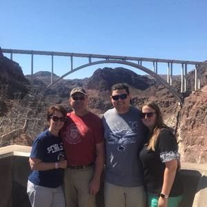 Meet your Posher, Dee